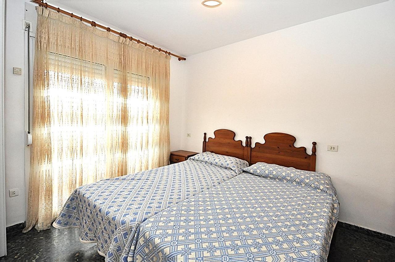 Apartamentos Ar Enjoy Flores Lloret de Mar Bagian luar foto